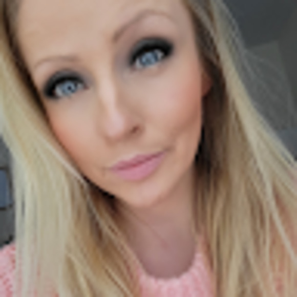 Meet your Posher, Natalie - Picture 1 of 1